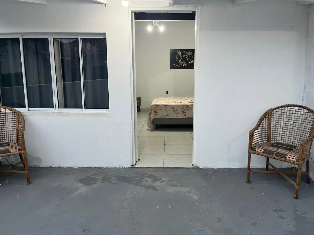 Brisa Da Ilha - Estudios Ao Lado Do Aeroporto Florianópolis Lägenhetshotell